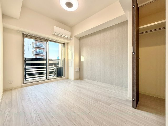 プレサンス広小路通今池の居間・リビング