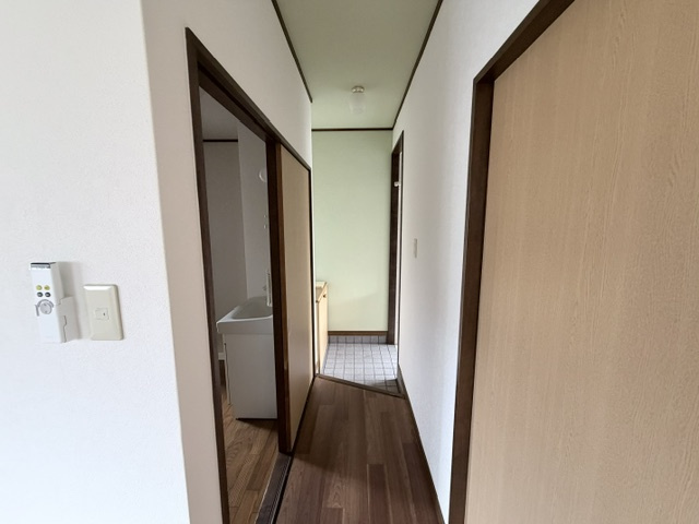 アイディール・パーソンズの玄関