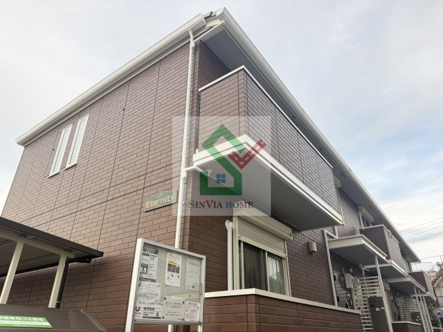 エタニティの外観