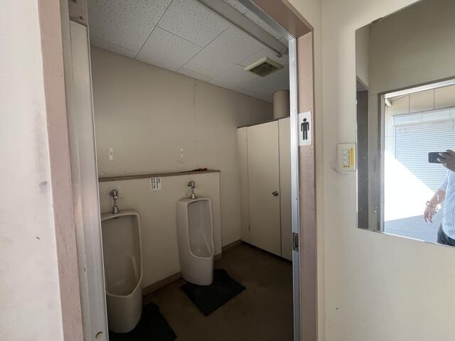 新井町貸倉庫・作業所