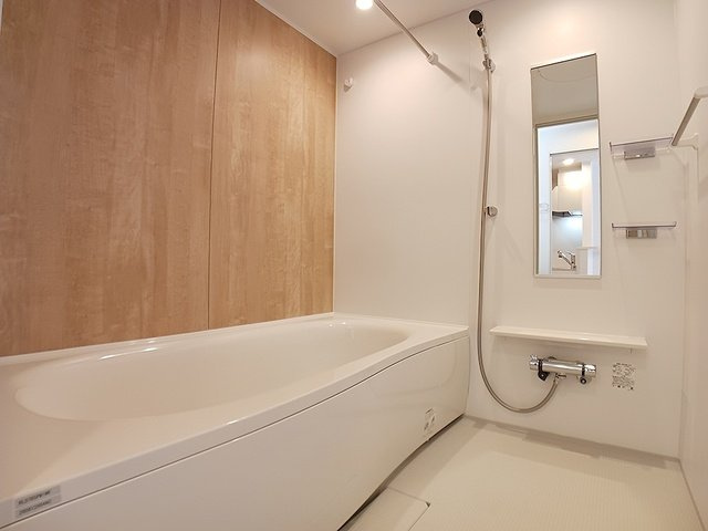 【浴室】 | ロータス水巻１ | 日々の暮らしに欠かせないお風呂です