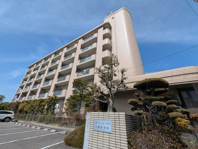 ゼフィールサカの外観
