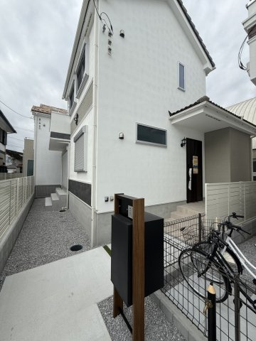 【現地外観画像あり】厚木市金田４期　全７棟　2号棟の外観|同じ工務店様の施工例です。