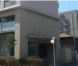 ユリーカの玄関