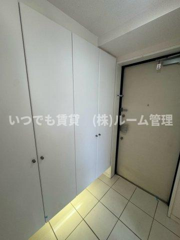 ルフィット神宮北参道の玄関