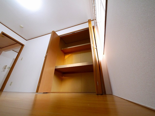 シェルマンの収納|ちょっとした収納スペースも充実しています