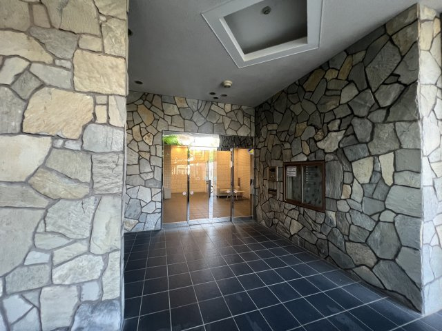 プライマル西宮夙川のロビー