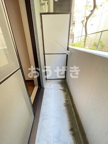 スカイコート本郷東大前のバルコニー