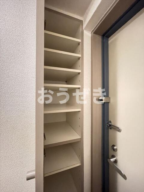 スカイコート本郷東大前の収納|シューズボックス