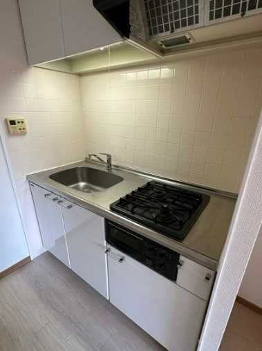 大阪市中央区材木町の賃貸マンションのキッチン