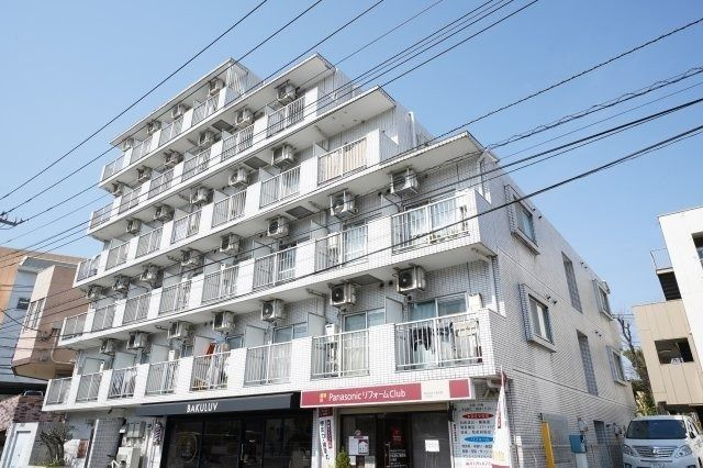 ダイアパレス上永谷の外観