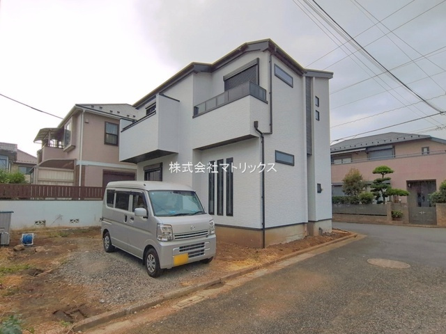 練馬区大泉学園町3丁目　太陽光×耐震　長期優良住宅　限定1棟の前面道路含む現地写真