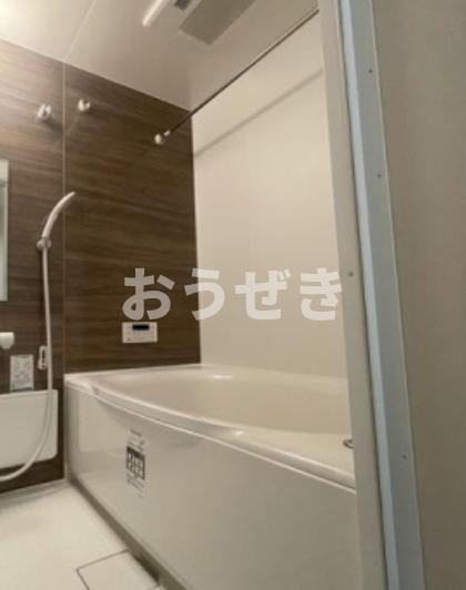 リーブルファイン足立南花畑の浴室