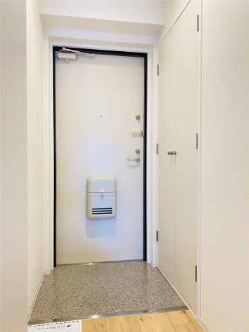 キャッスルコート神田町の玄関
