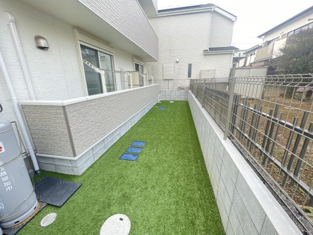 子犬と春風のダイアリーのその他共用部分|小さなドッグランがあります