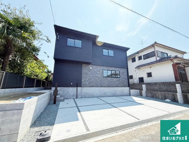 羽曳野市羽曳が丘西　第2期　新築一戸建ての外観|現在建築中！落ち着いた街並みで新生活を始めることが出来そう！周辺の物件も併せてご紹介させて頂きます！