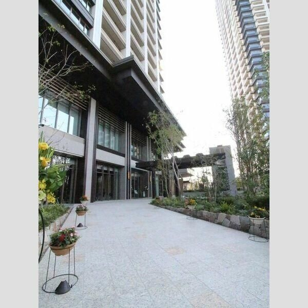 ＢｒｉｌｌｉａＴｏｗｅｒｓ目黒ノースレジデンスのロビー