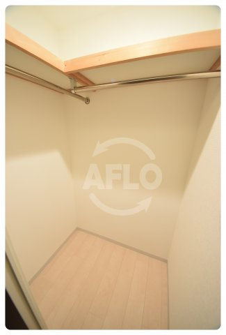 カスタリア上町台　中央小学校区の収納|カスタリア上町台　ウォークインクローゼット