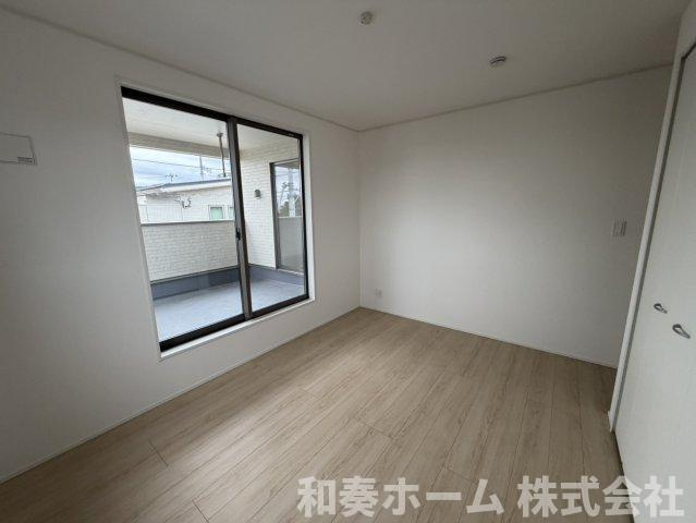 クレイドルガーデン鳴門市撫養町南浜第2の洋室