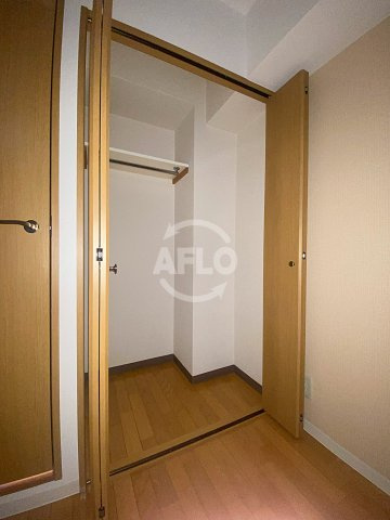ドエル心斎橋の収納|ドエル心斎橋　クローゼット