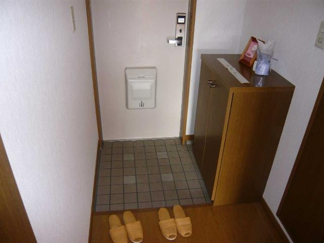 サンルーム若宮の玄関|玄関