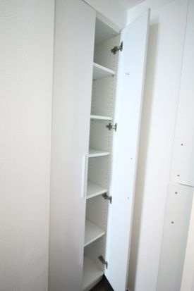 品川タワーフェイスの収納