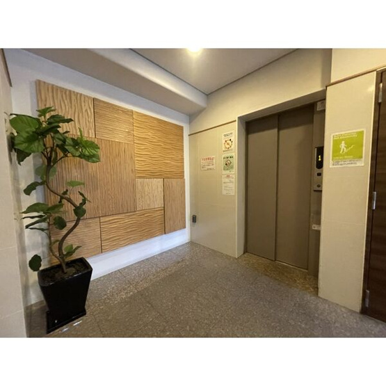 【エントランス】 | クレシェール大須
