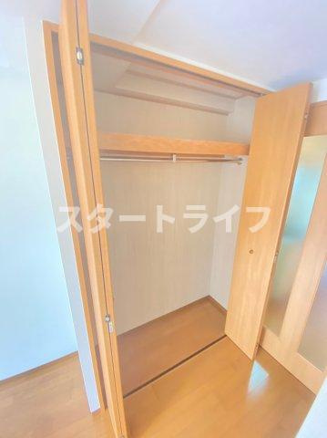 大阪市東淀川区淡路３丁目の賃貸マンションの収納
