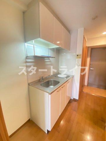 大阪市東淀川区淡路３丁目の賃貸マンションのキッチン