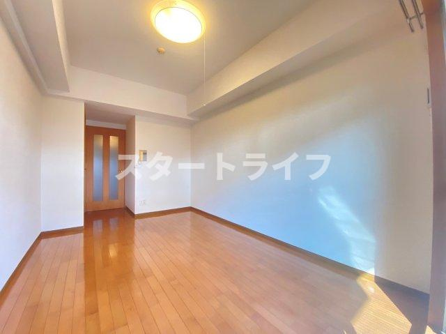 大阪市東淀川区淡路３丁目の賃貸マンションの寝室