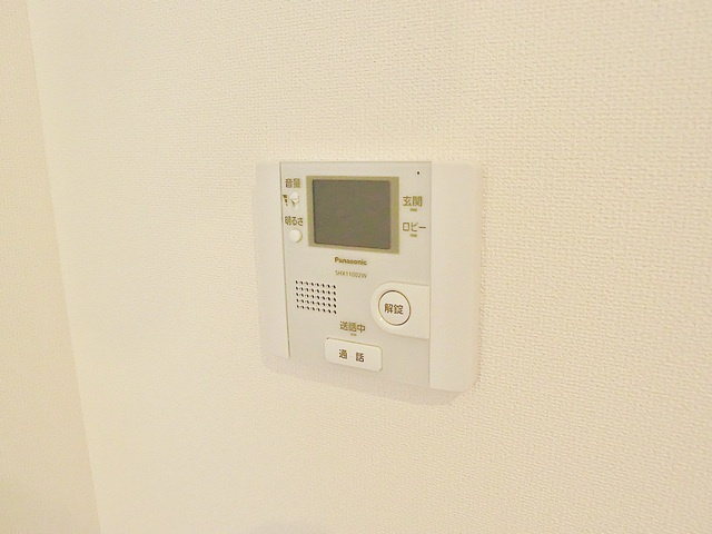 Ｄ－ｒｏｏｍエクウスのセキュリティ|ＴＶドアホン付きで安心♪
