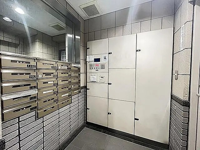 エスポワール巣鴨の設備|エスポワール巣鴨：便利な宅配ボックス付きマンションです！
