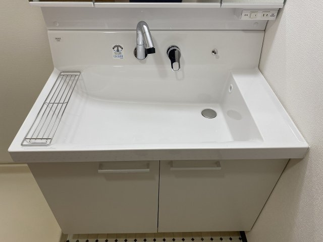日恵ハイツＤ棟の洗面所