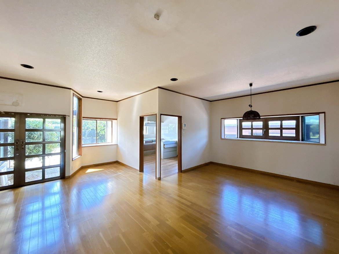 宇部市東小羽山町一丁目　戸建ての居間・リビング|リフォーム予定です。