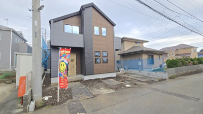 【外観】 | 藤沢市長後5期 新築戸建 全2棟 | ◆◇毎週土・日 現地販売会開催◇◆
憧れのマイホーム・理想の我が家・家族が集う家を手に入れませんか？
スマイルホームがしっかりとサポートさせていただきます♪