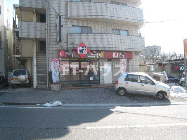 ラ・ヴィルトーの周辺