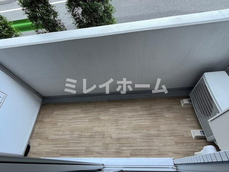 XEBEC京急蒲田のバルコニー