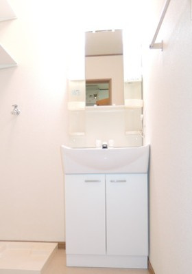 イーストビレッジの洗面所|他部屋参考写真