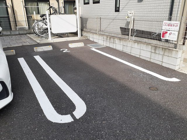 駐車場に車を止められます