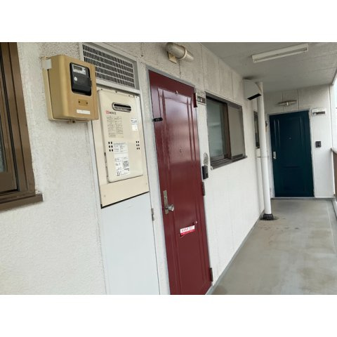 シンプルで使いやすい玄関です
