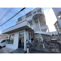 落ち着いた雰囲気の外観です