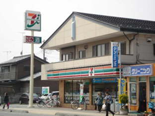 セブンイレブン蓮田末広２丁目店まで362ｍ