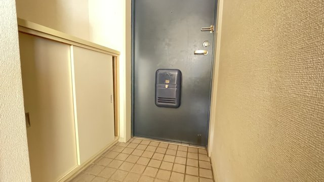【玄関】