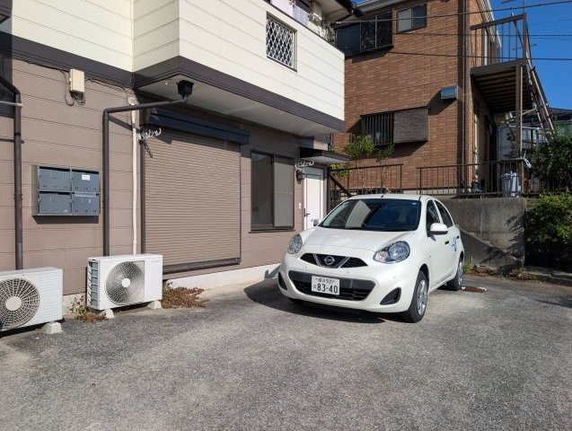 駐車場に車を止められます