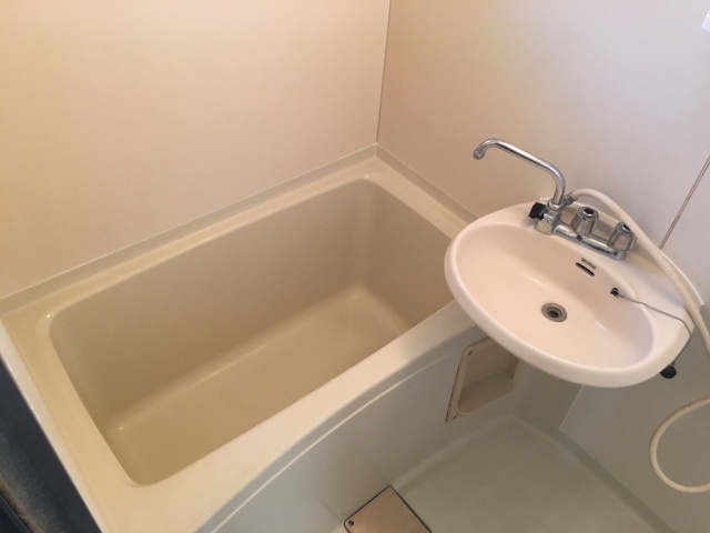 お風呂で日々の疲れを落としましょう