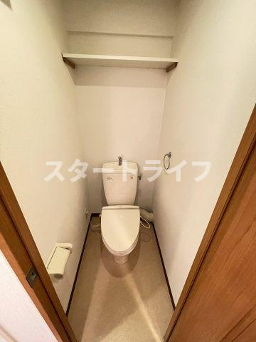 大阪市淀川区木川東２丁目の賃貸マンションのトイレ