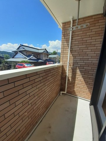 陽当たり良好なバルコニーです