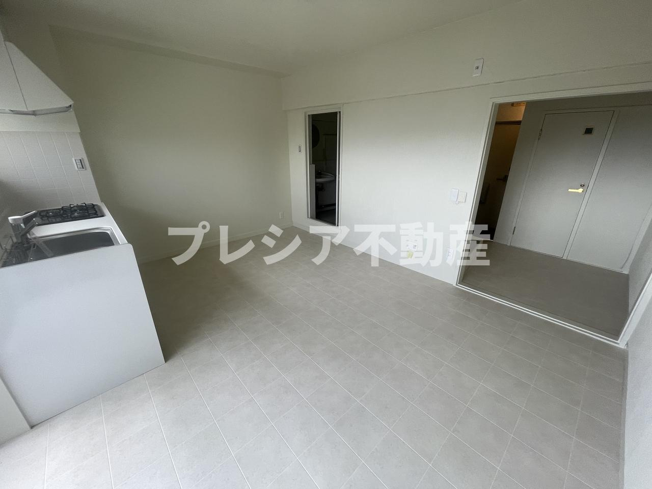 松が丘住宅16号棟のロビー