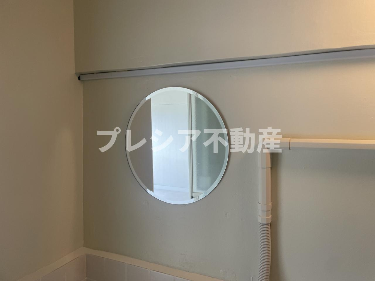 松が丘住宅16号棟の洗面所