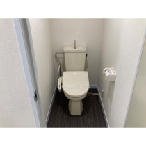 コンパクトで使いやすいトイレです